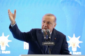 cumhurbaskani-erdogan-erzurumda-konustu-turkiye-kargasanin-ortasinda-istikrar-adasidir-yrpwwNP1.jpg