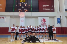 elazig-genclik-spor-play-offa-namaglup-gidiyor-Wu9Lx3tI.jpg